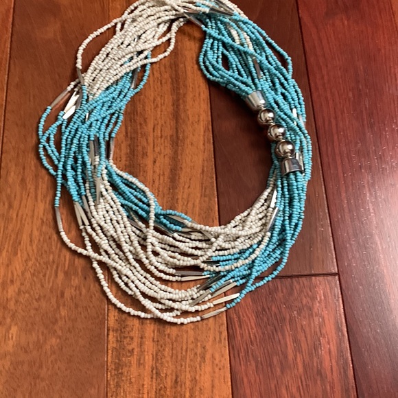 Multi string beaded necklace - Picture 5 of 5